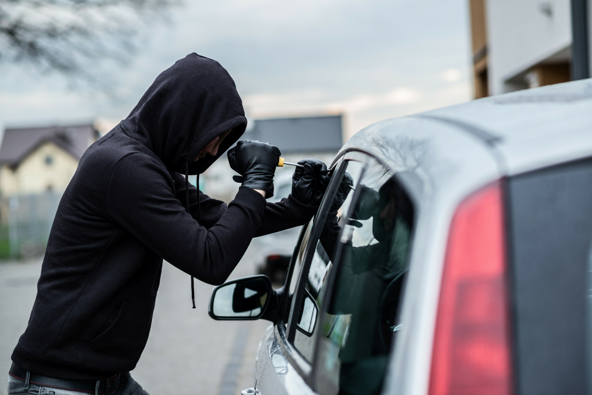 Jak zabezpieczyć auto przed kradzieżą?